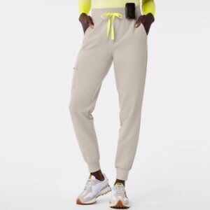 FIGS High Waisted Zamora - Petite Jogger Scrub Pant